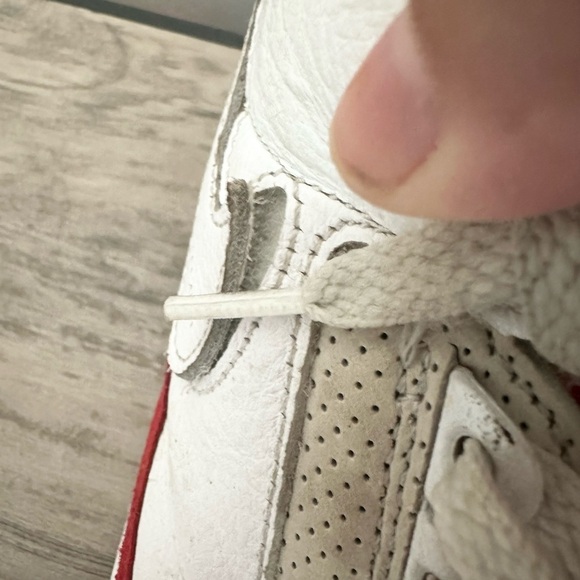 Nike Air Jordan 3 Retro Tinker Air Max 1 2019 Size 8 CJ0939-100 White Red Gray - Picture 7 of 8
